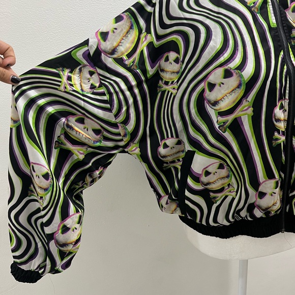 Disney Nightmare Before Christmas Bomber Jacket NWT Size L Disney Parks - Picture 2 of 6